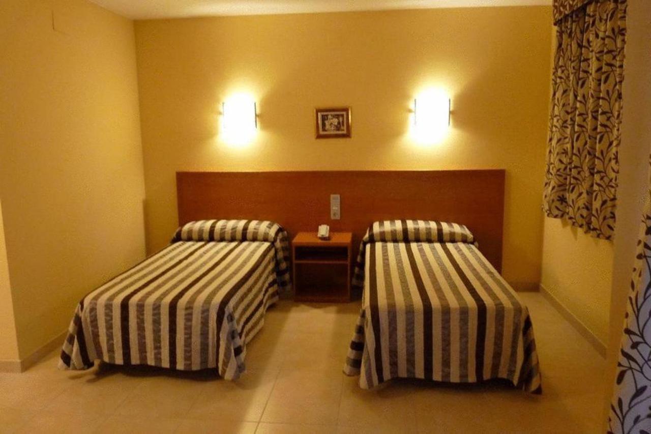 Hotel Avenida El Morell ภายนอก รูปภาพ